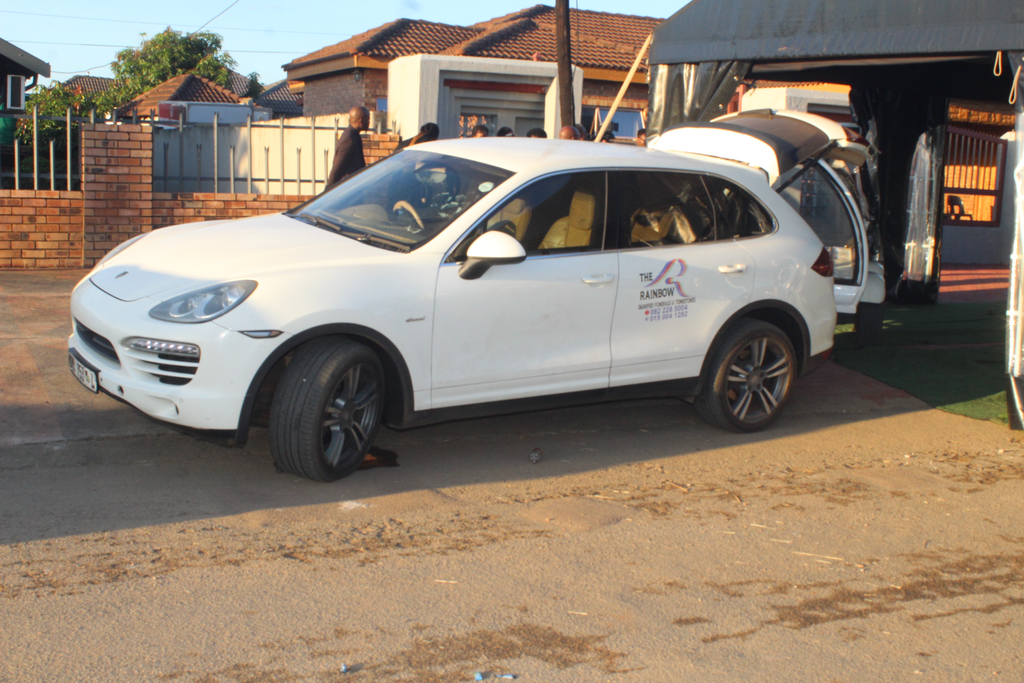 Flower Arrangement 1